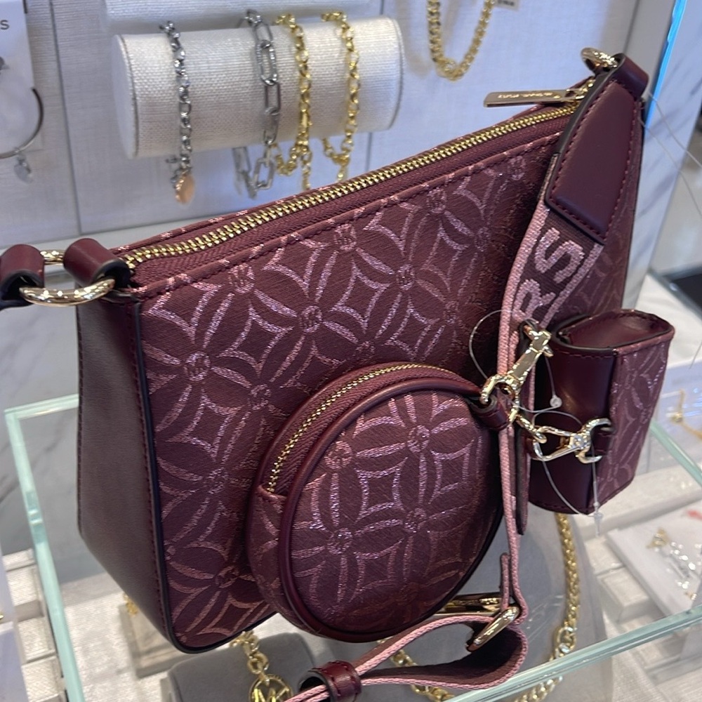 MICHAEL KORS Jet Set Travel Small Logo Jacquard Crossbody With Tech Attach NWT - Picture 14 of 16